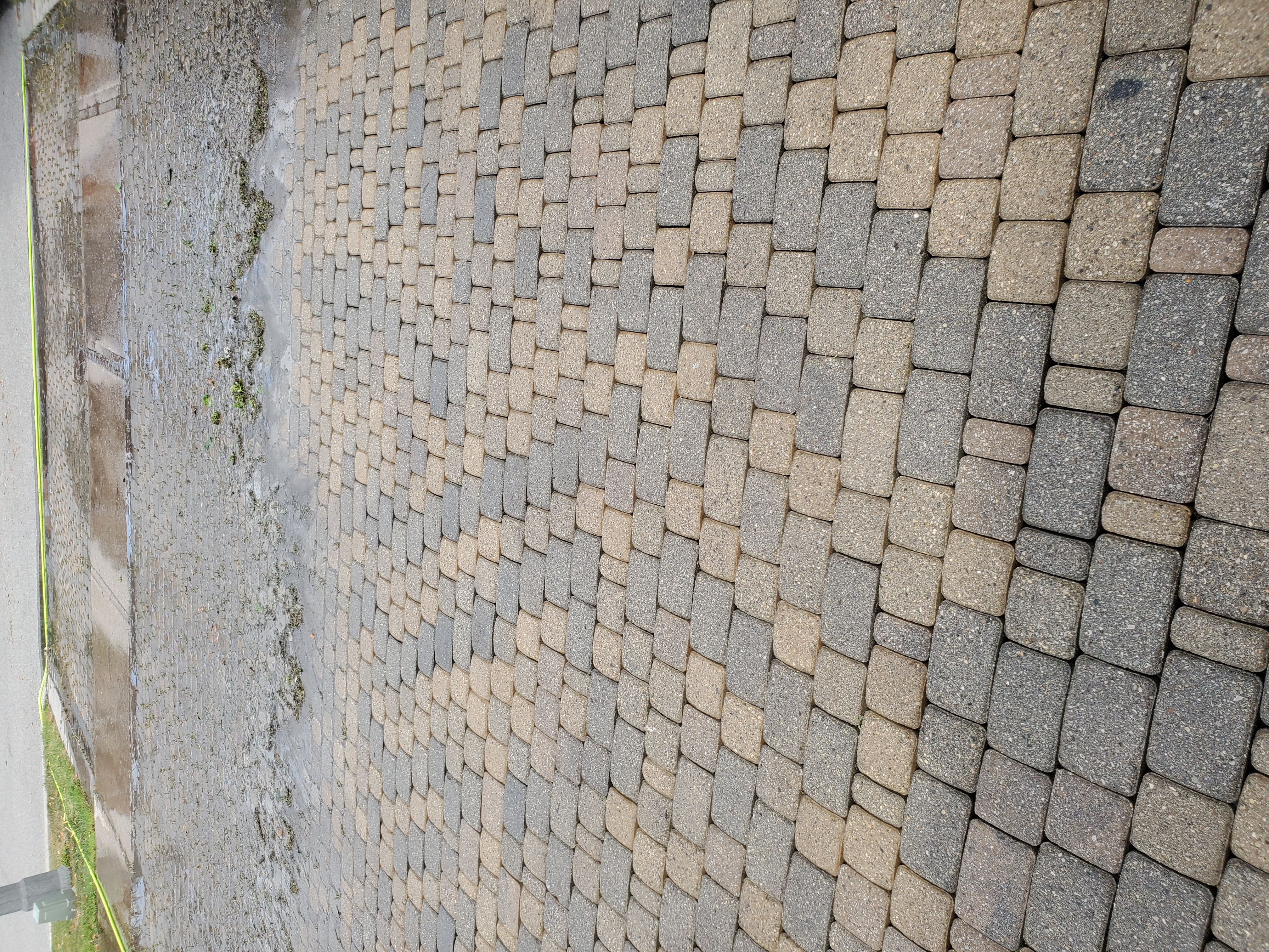 Interlock driveway mid-wash