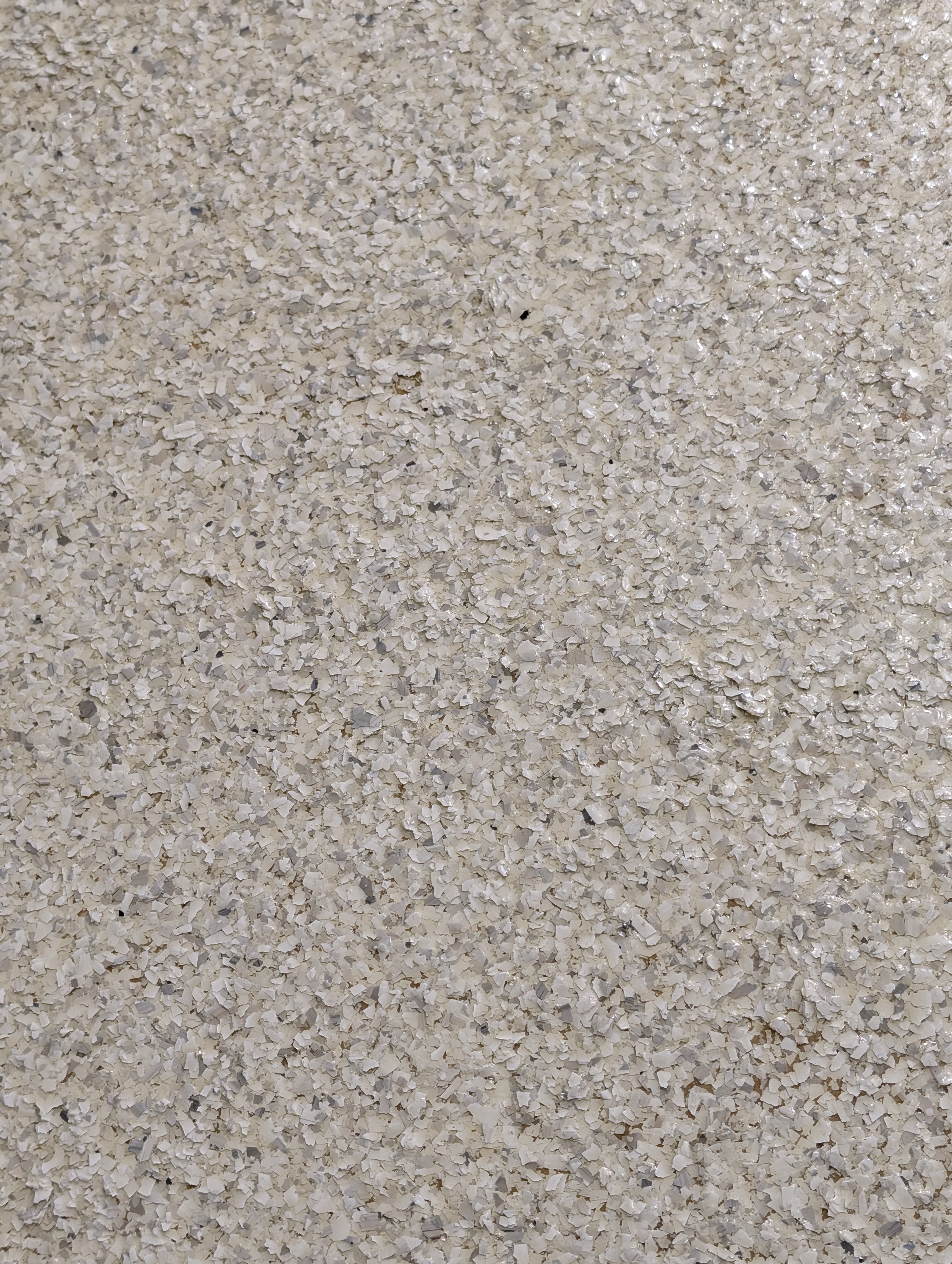 Vinyl flake epoxy cream white fine flake