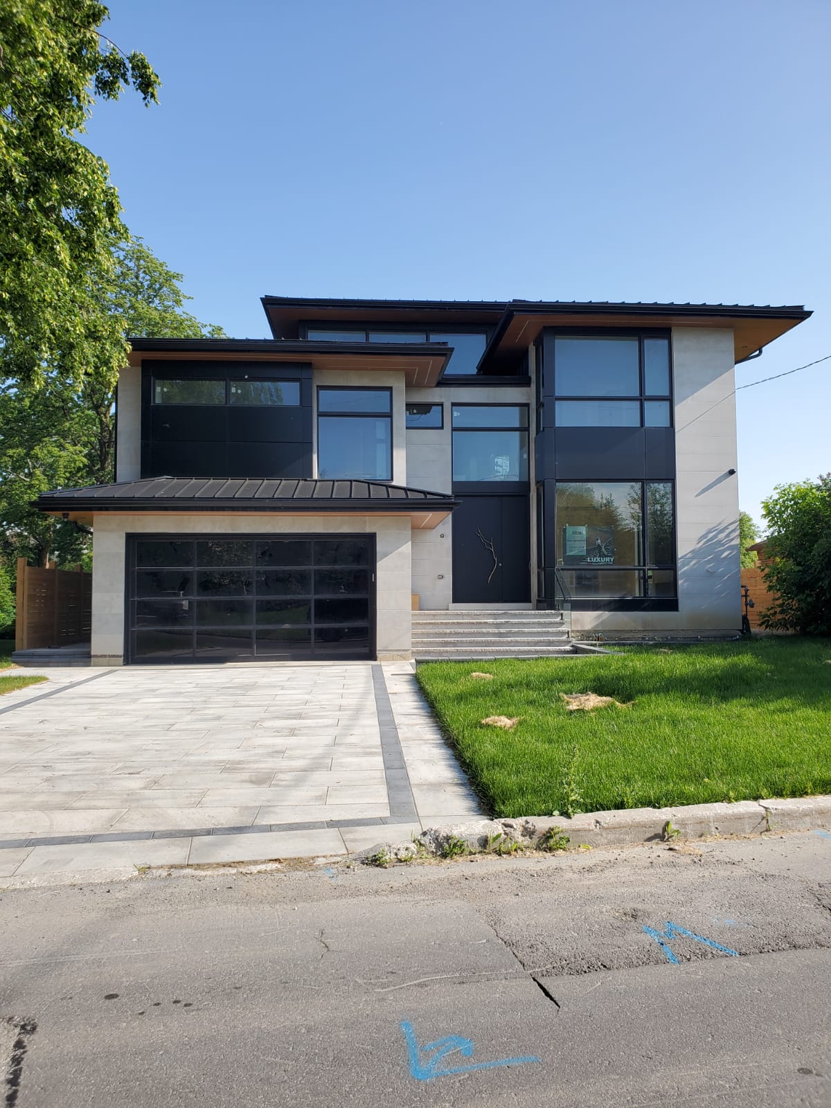 House washing Toronto mould mildew siding